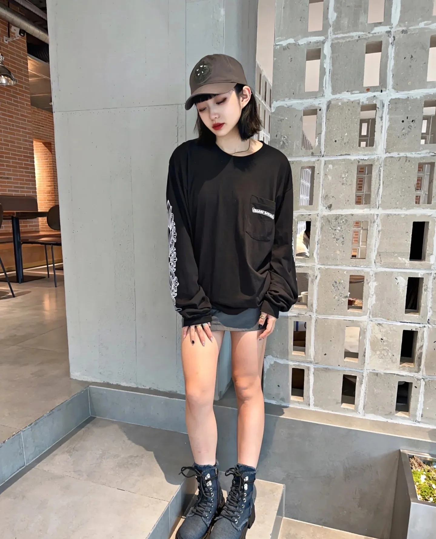 💰170 Style number: KD66 Chrome hearts Purple sword and dagger letter sweatshirt hoodie is made of 260g double yarn pure cotton fabric, 1:1 customized pattern, with three labels, the highest version on the market. Size:S-XL